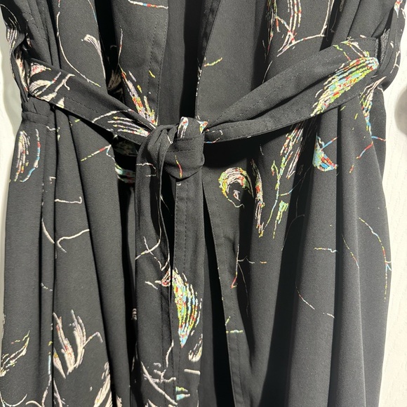 Aritzia Babaton Quincy Black Floral Trench Coat Pockets Tie Closure Size Small - Picture 14 of 14